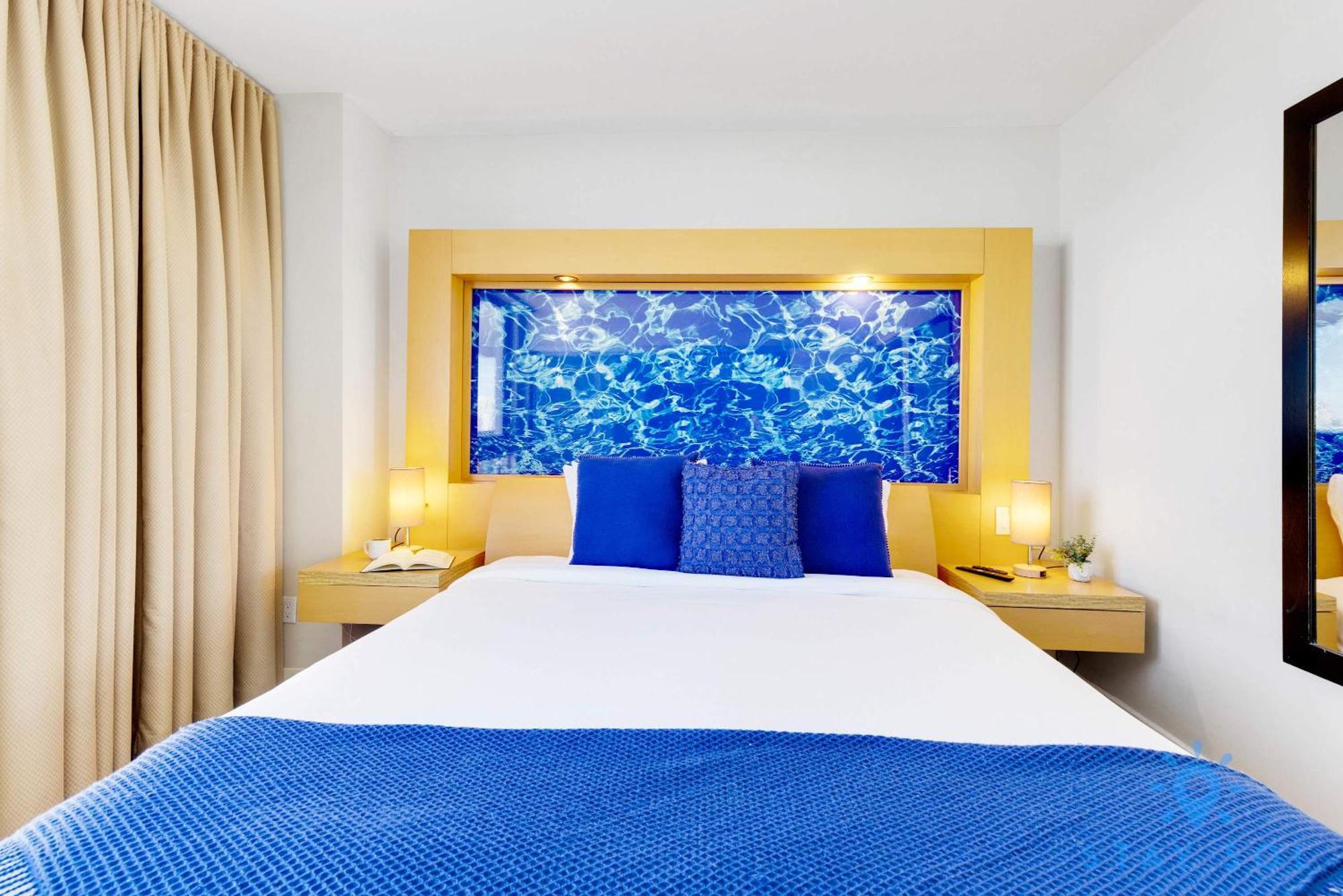 Beachfront Resort - Pool - Ocean View Balcony- Gym ไมอามีบีช ภายนอก รูปภาพ