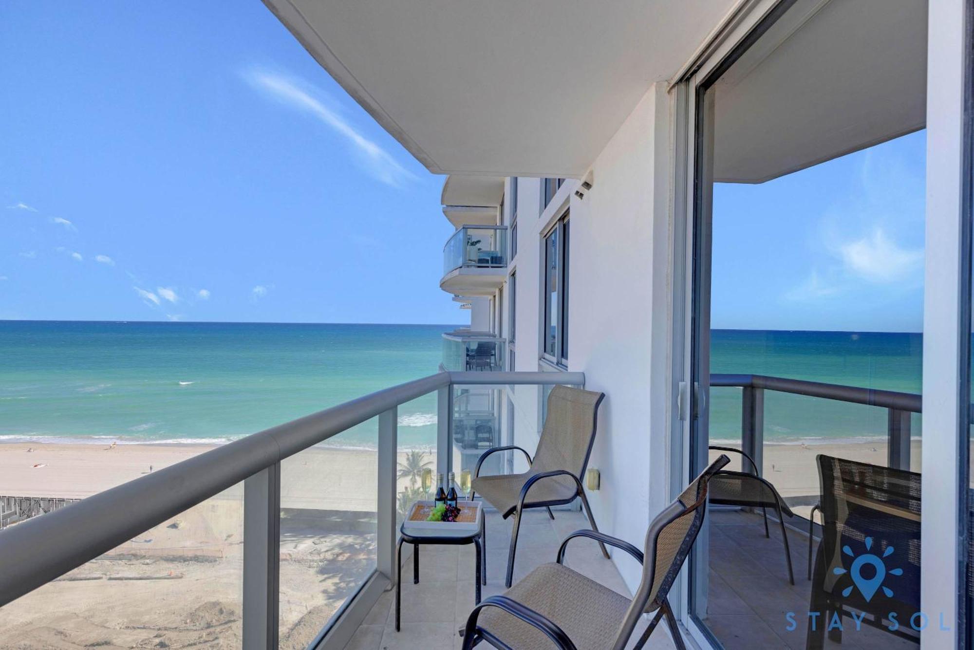Beachfront Resort - Pool - Ocean View Balcony- Gym ไมอามีบีช ภายนอก รูปภาพ